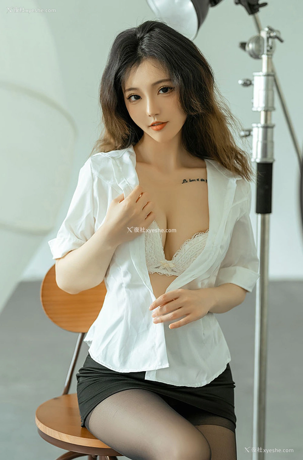 1P - 网红小姐姐桃良阿宅 关于模特兼职那些事