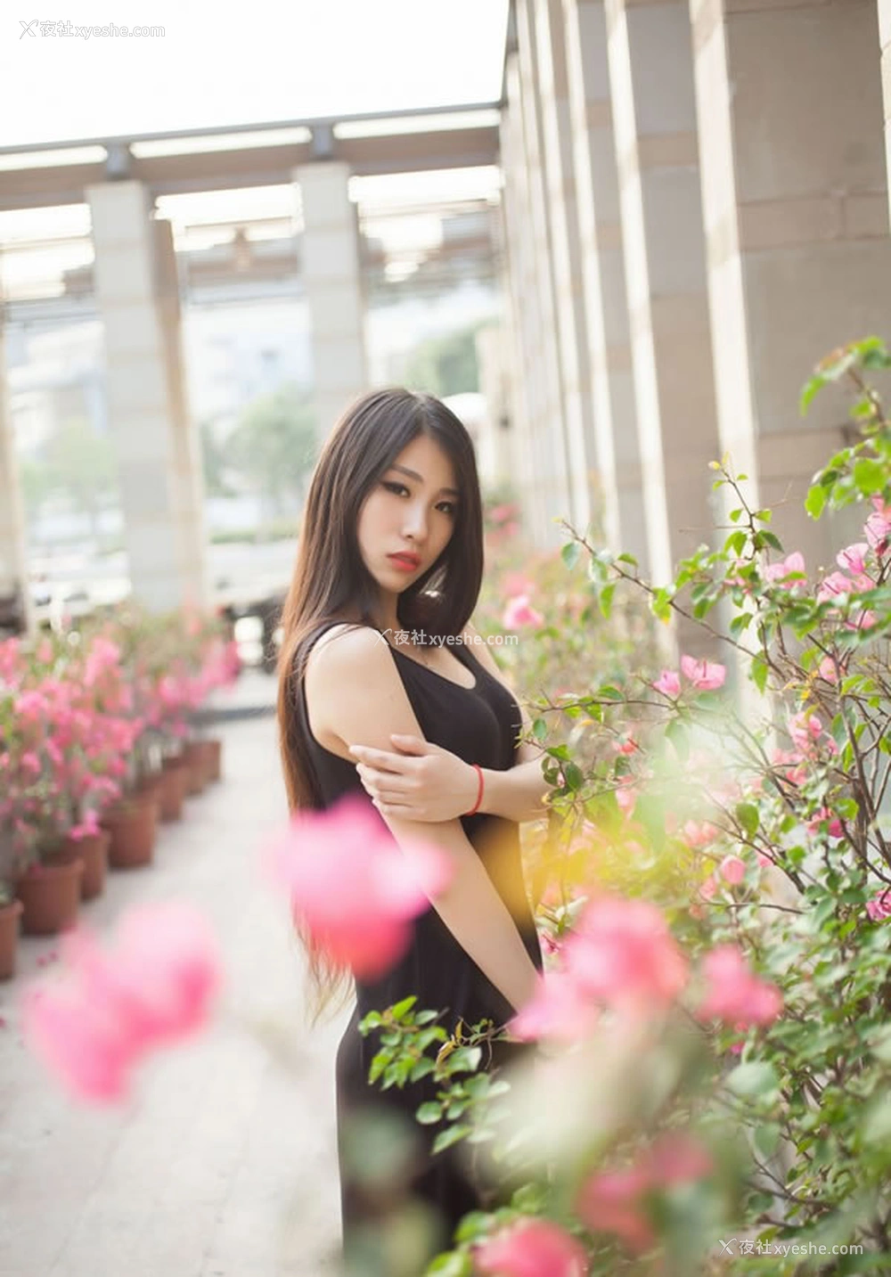 1P - 秀人网战姝羽Zina无圣光 兔女郎翘臀人体艺术写真美艳