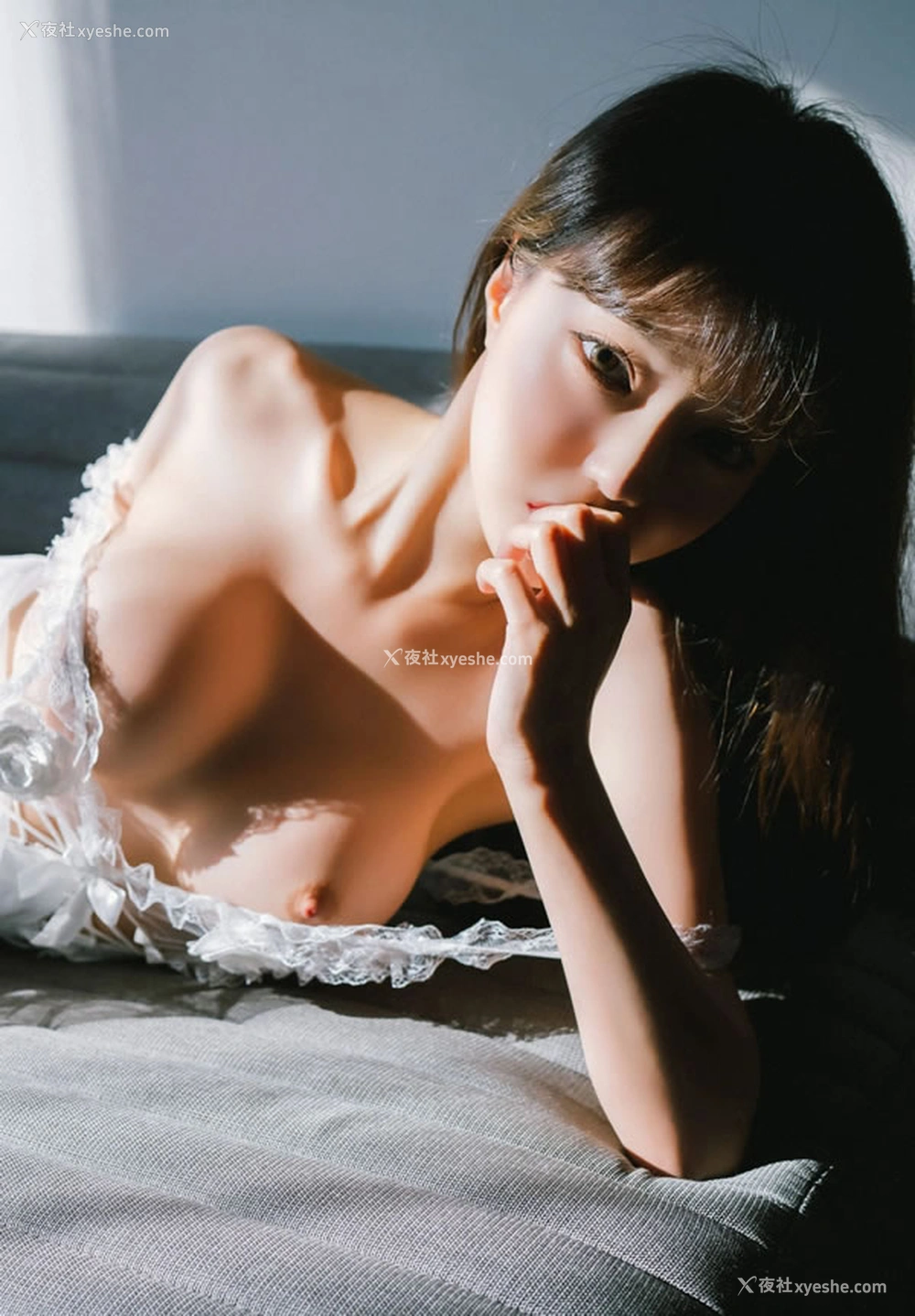 1P - 美女Jucy白色情趣内衣无圣光图集