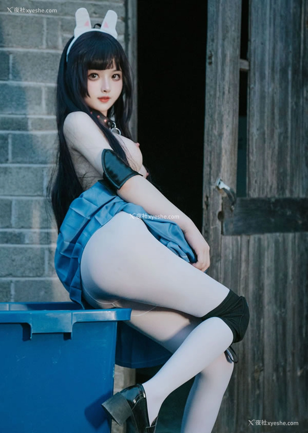 1P - 福利姬白莉爱吃巧克力 – 霞沢ミユ2