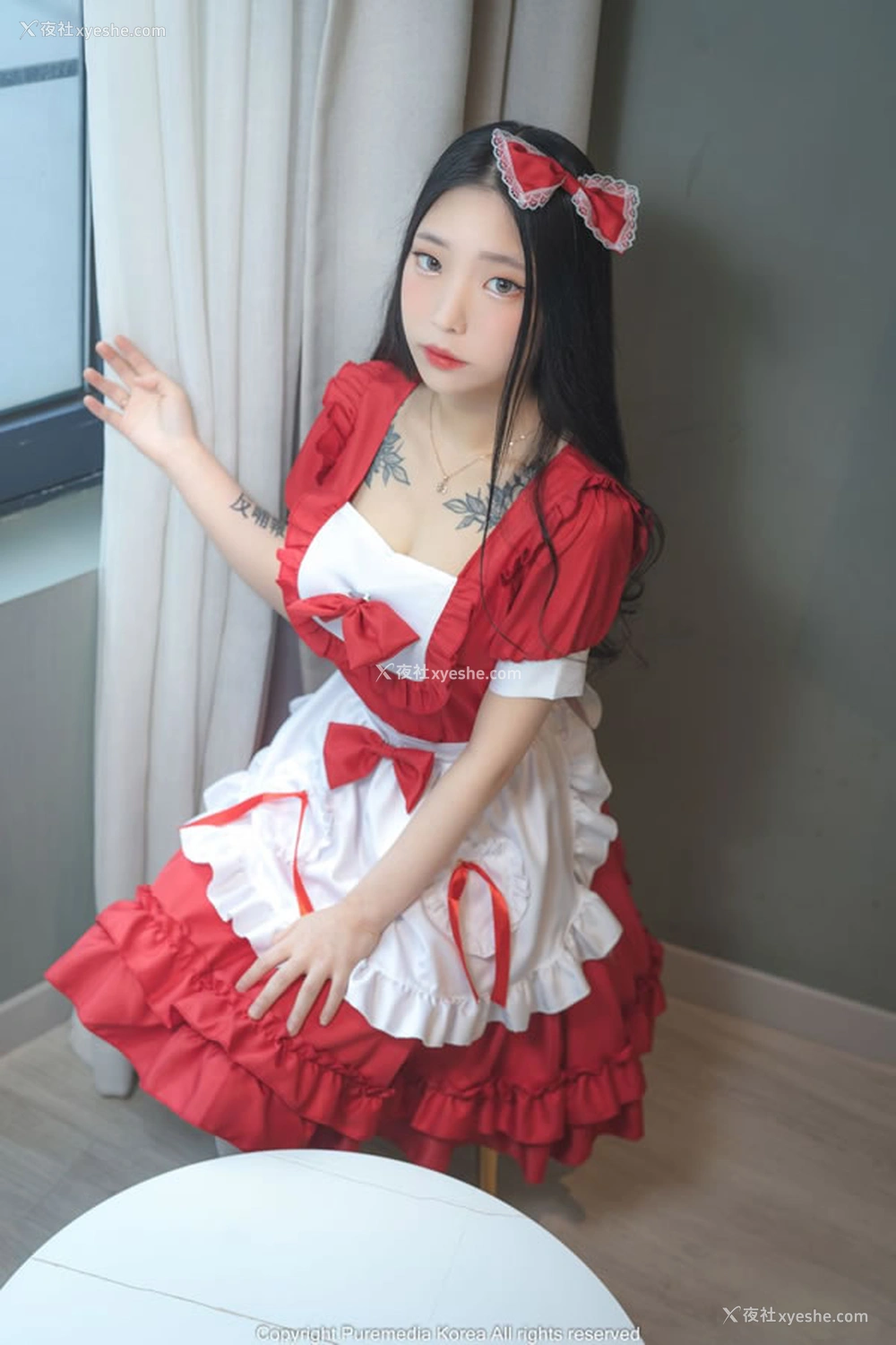 1P - 美丽小姐姐Yeon Hwa红衣女仆无圣光图集