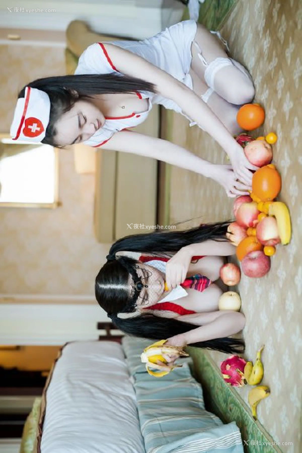1P - 推女郎顾欣怡李丽莎儿童节礼物水果大尺度无圣光诱惑套图