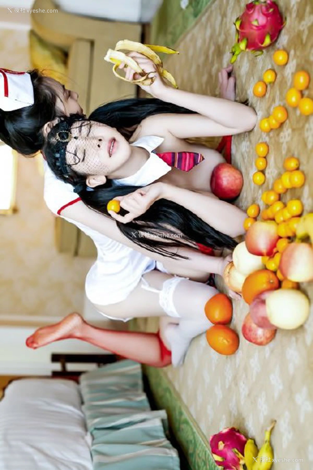 1P - 推女郎顾欣怡李丽莎儿童节礼物水果大尺度无圣光诱惑套图