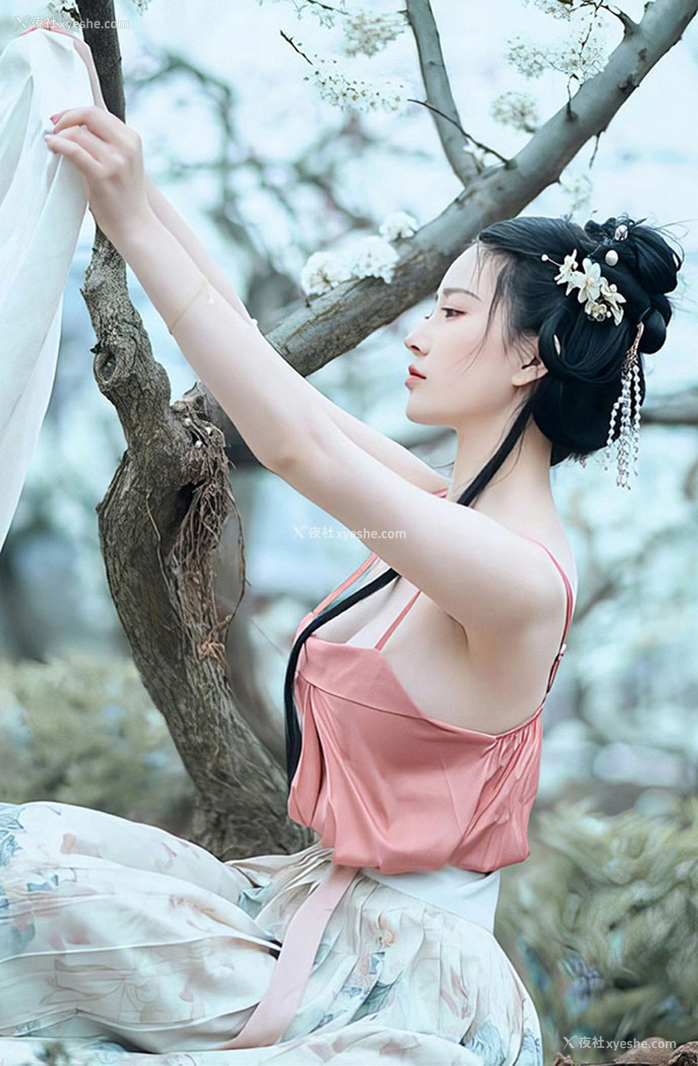 1P - 极品女神年年 三月榕无圣光唯美图集