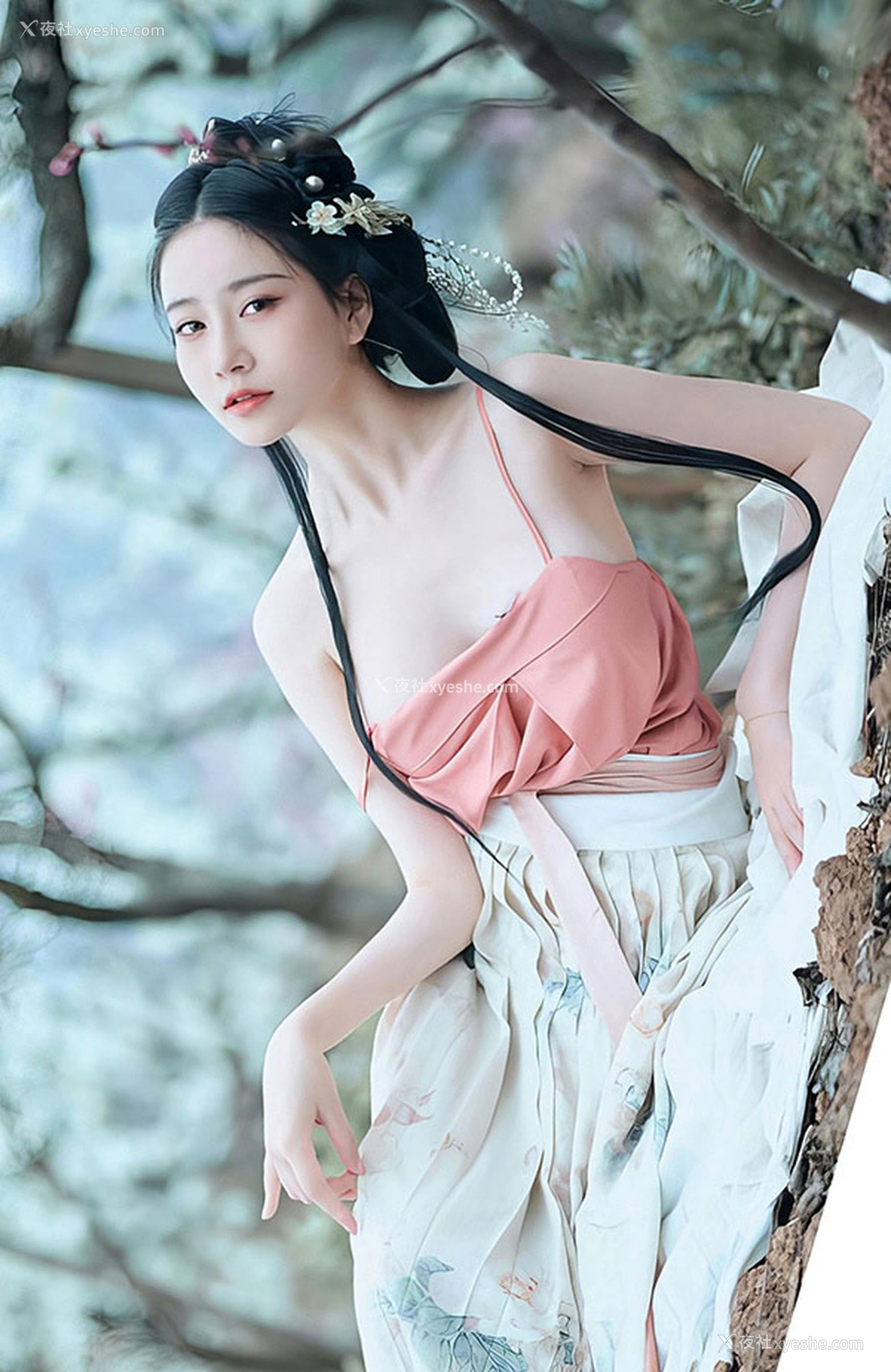 1P - 极品女神年年 三月榕无圣光唯美图集