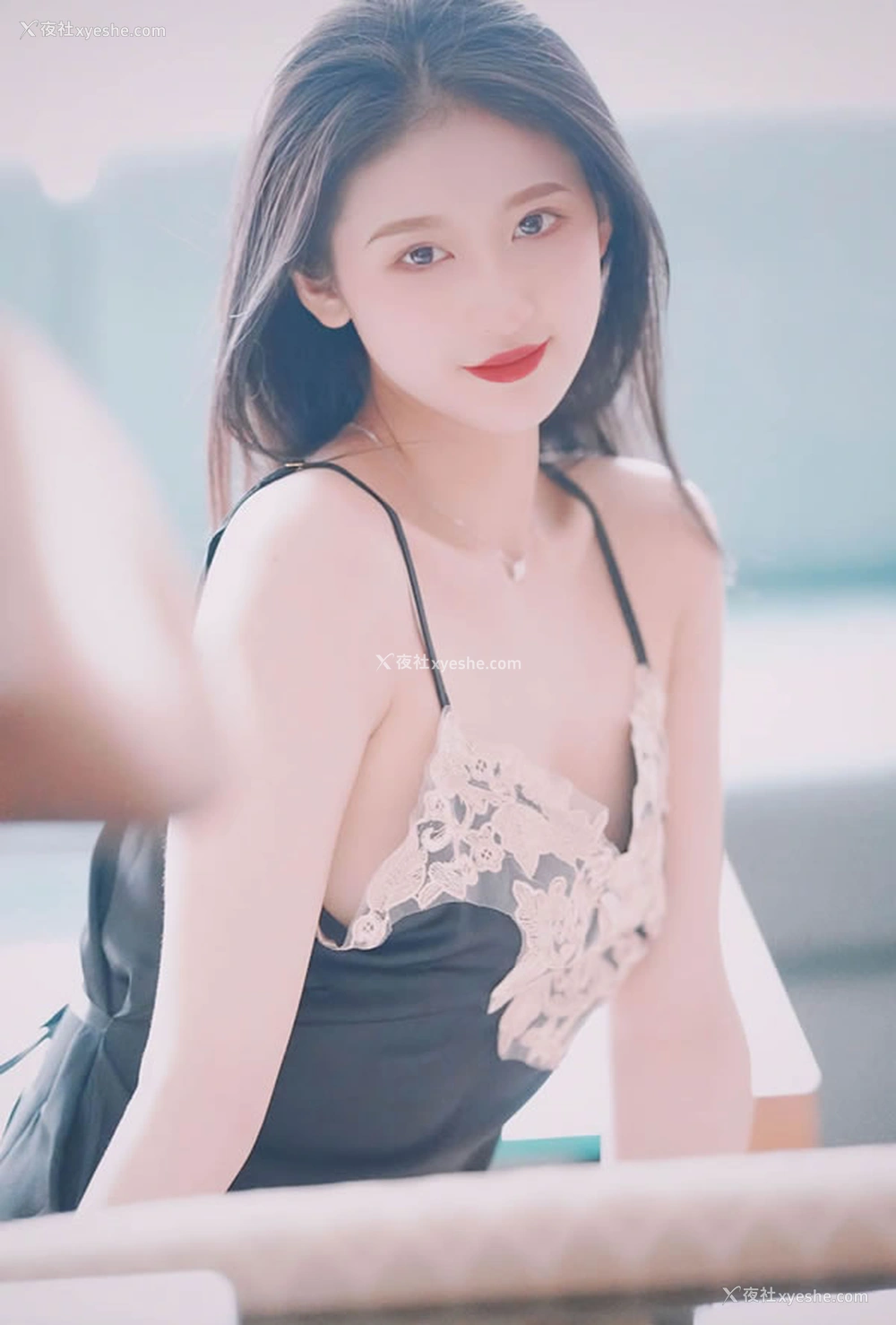1P - 漂亮女模特彤彤无圣光人体图集