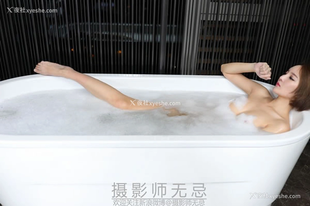1P - 无忌影社私拍作品之灵灵皮裤大尺度无圣光福利套图