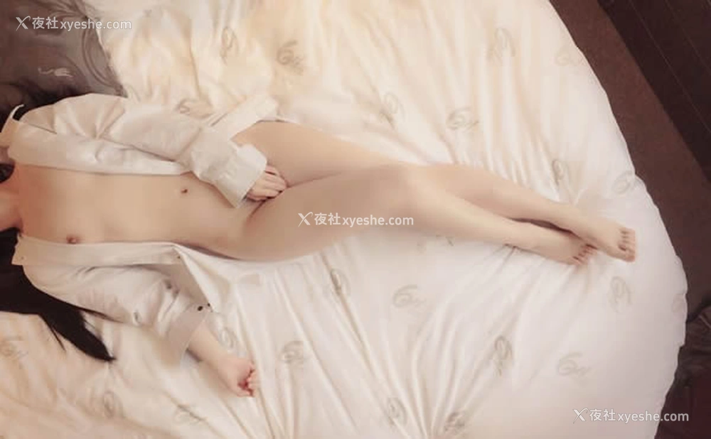 1P - 团子VIP会员套图系列-工口少女无圣光套图写真