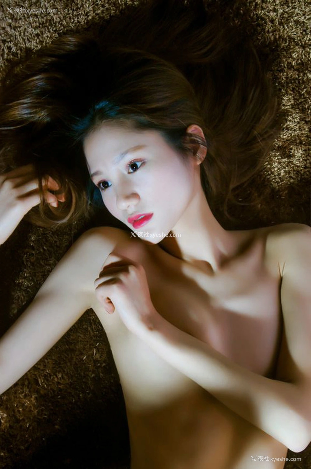 1P - 冈本映画私拍无圣光第二期阿莎惊艳写真容貌美翻天