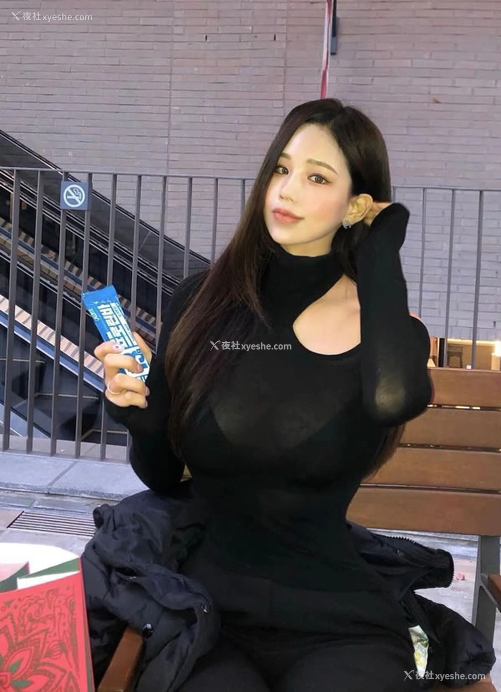 1P - 网红美女希格斯INS私拍性感图集