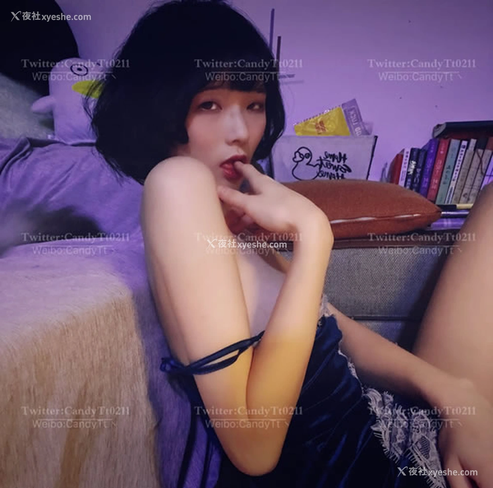 1P - 露出系福利姬@wulibababa尺度私拍合集5