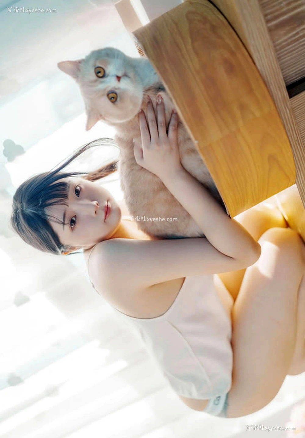 1P - 福利姬落落Raku – Your waifu居家小吊带