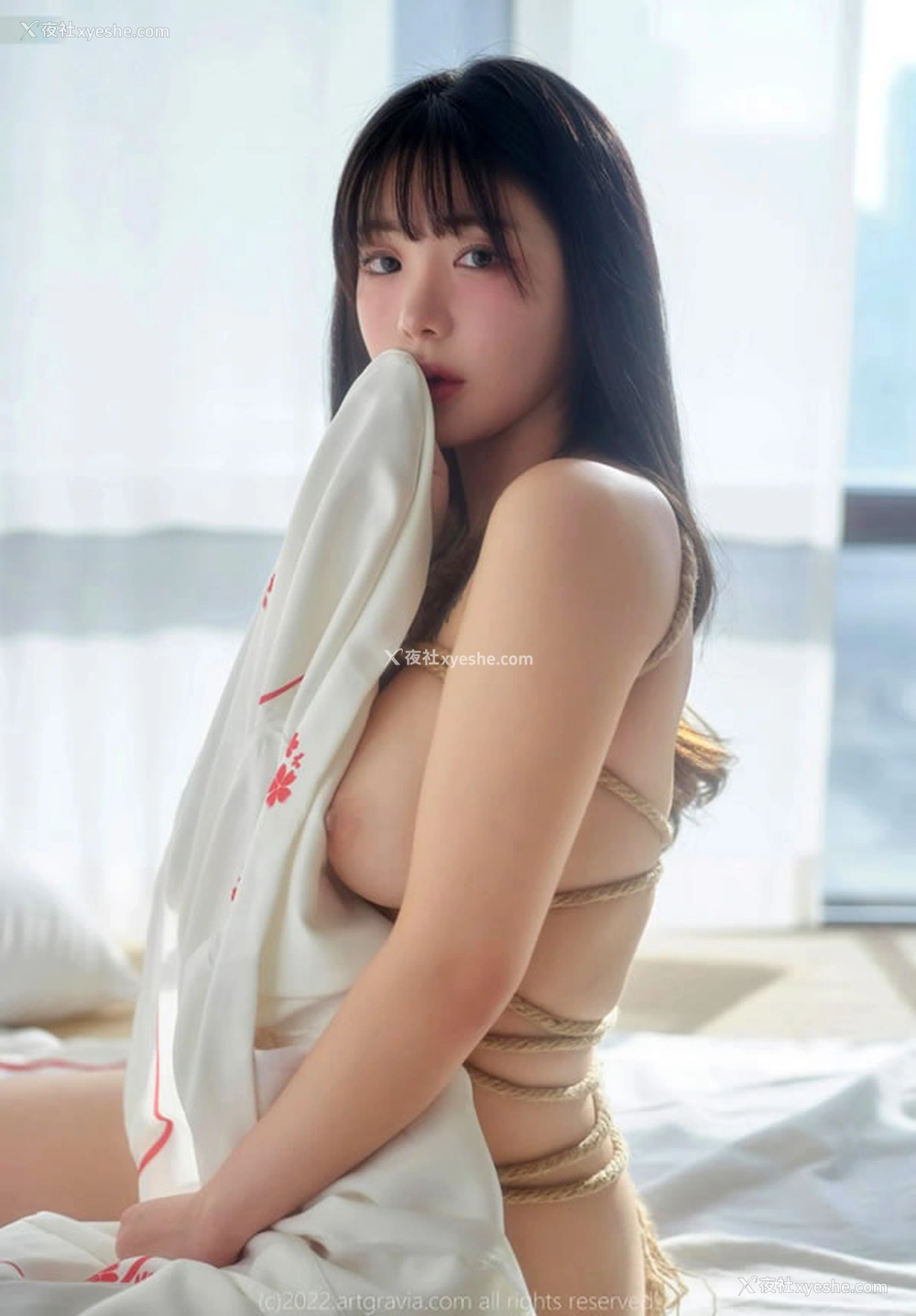 1P - 长发美女Wuyo室内SM绳艺无圣光写真