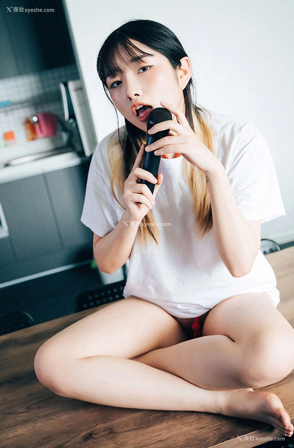 1P - 清新风美女Sonson白衣红绳SM尺度福利图