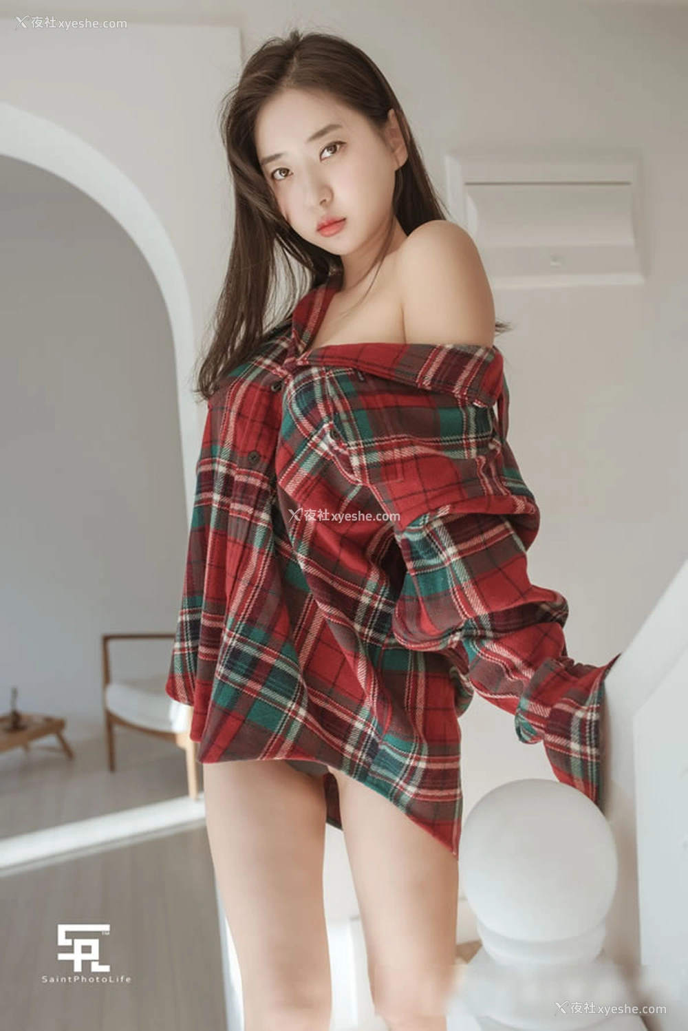 1P - 清新网红美女zenny居家私拍唯美图集