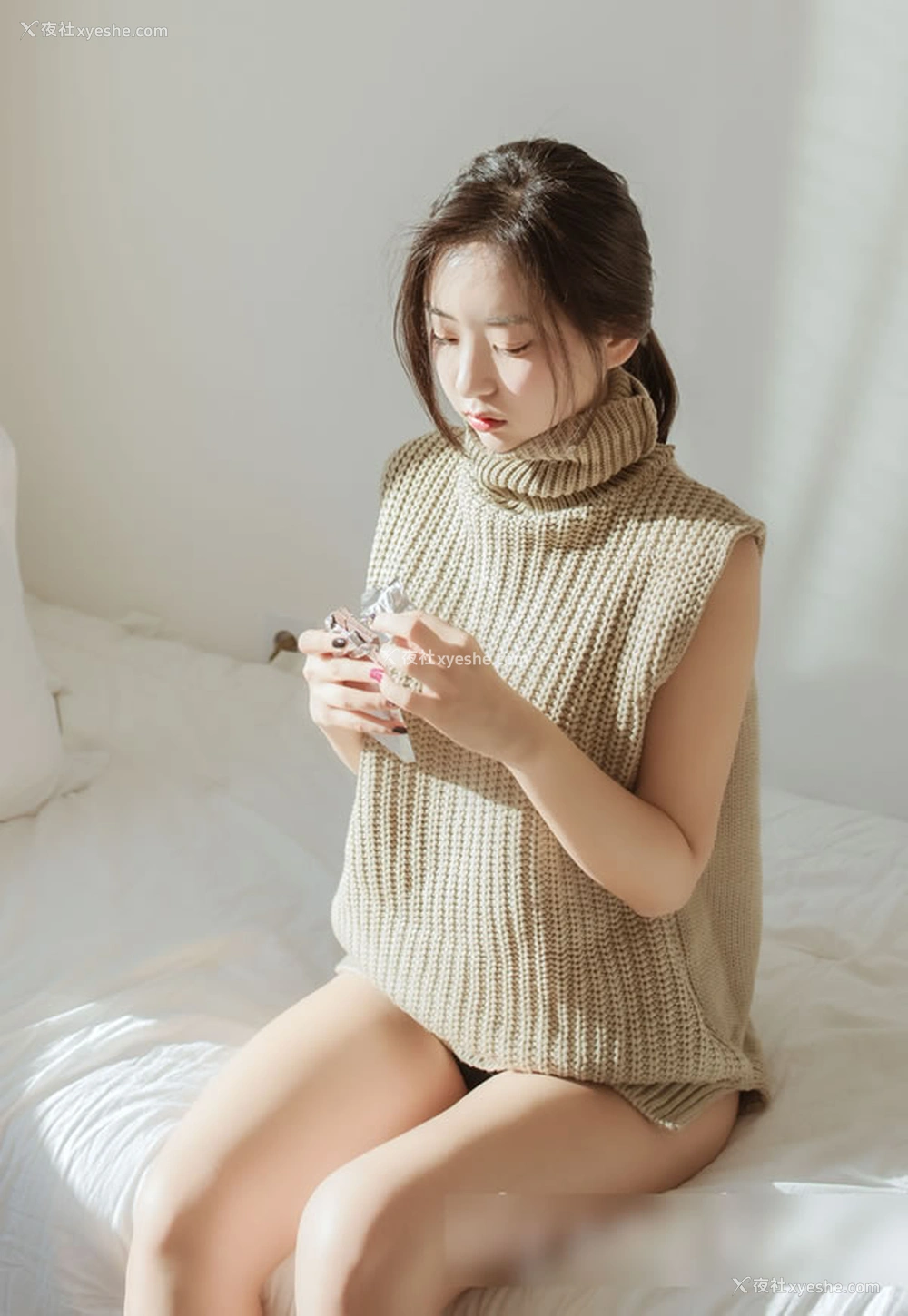 1P - 清新网红美女zenny居家私拍唯美图集