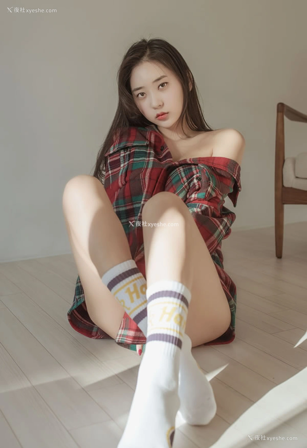 1P - 清新网红美女zenny居家私拍唯美图集