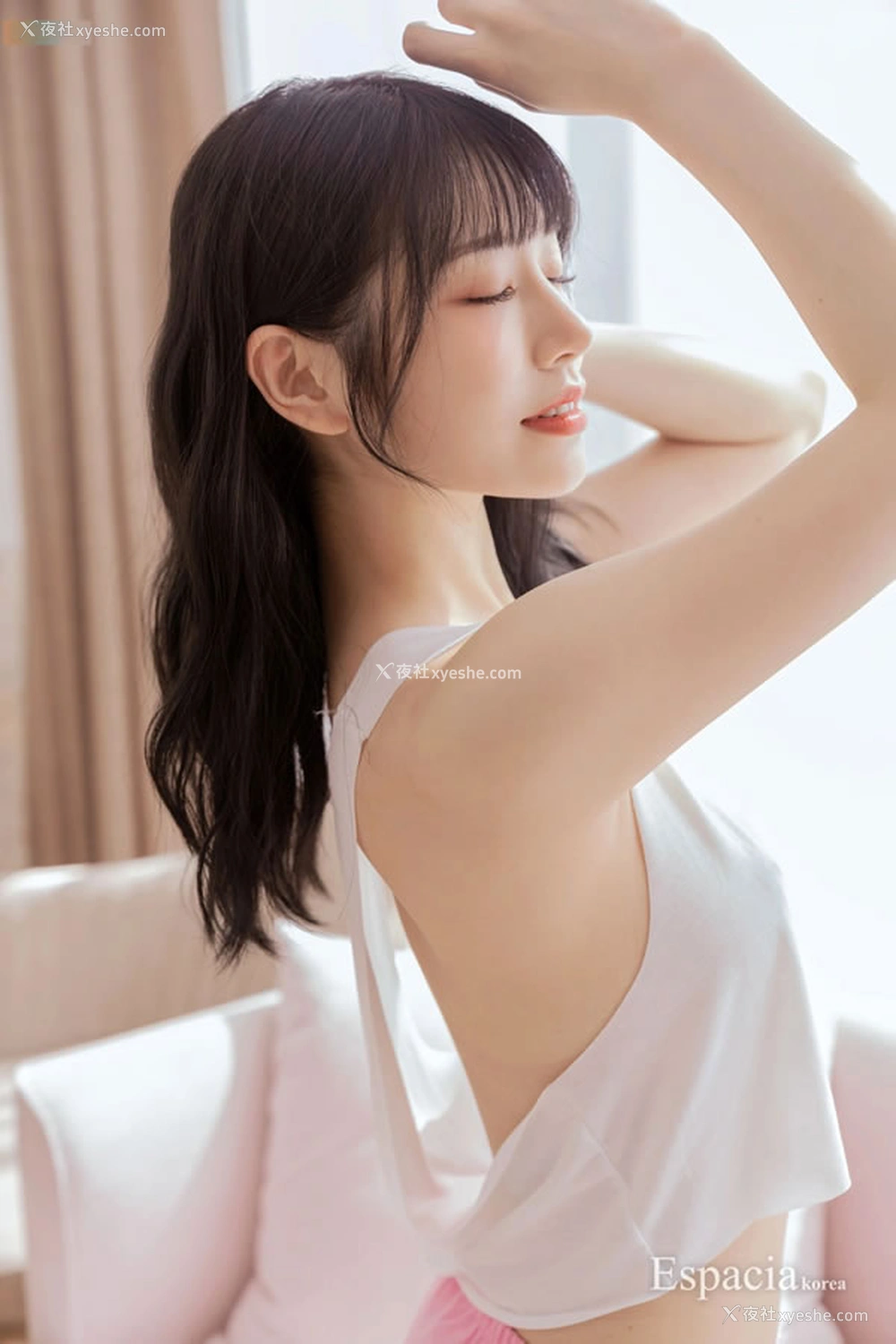 1P - 漂亮小姐姐Saika小背心无圣光人体图集