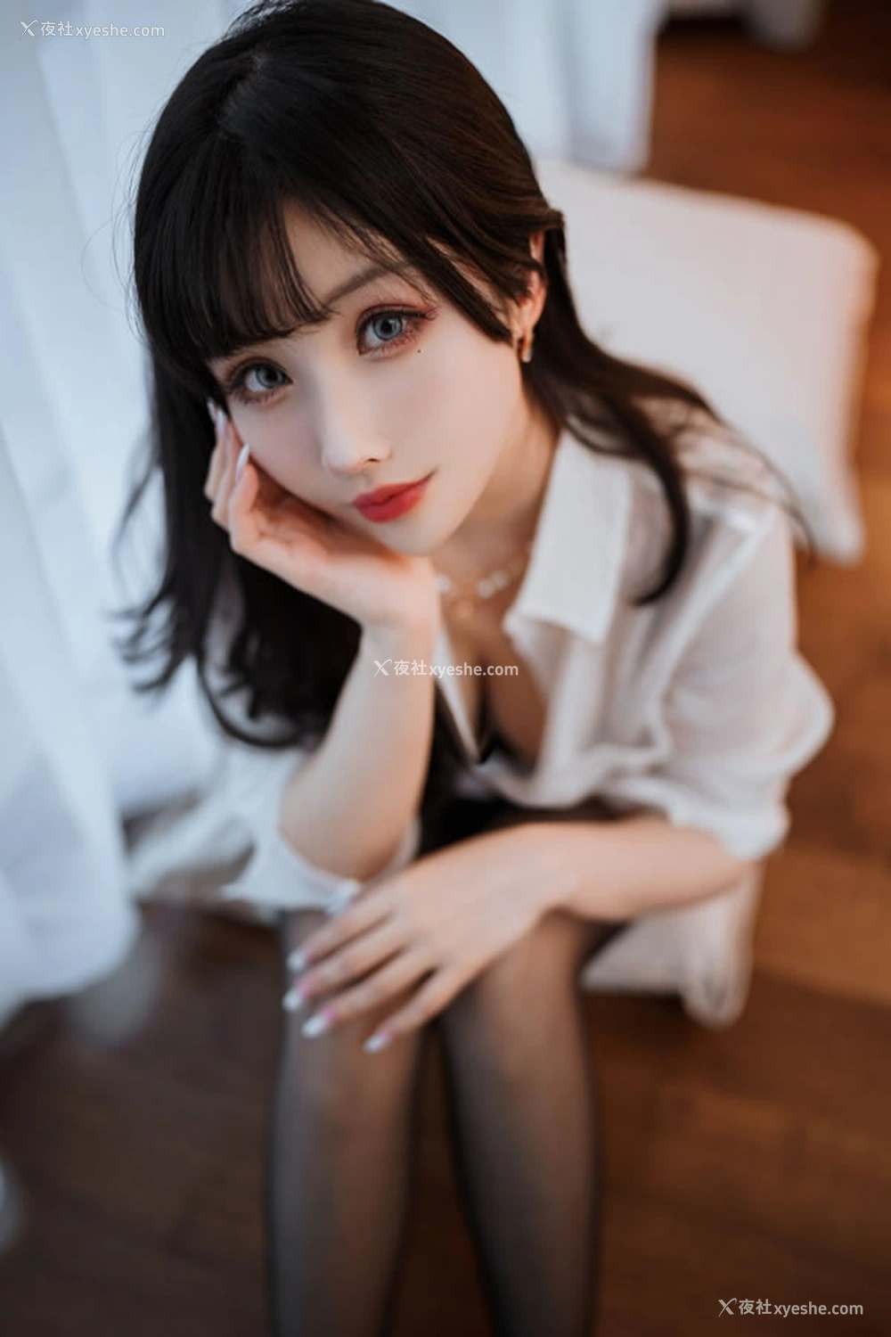 1P - 网红美女rioko凉凉子 – OL前辈黑丝