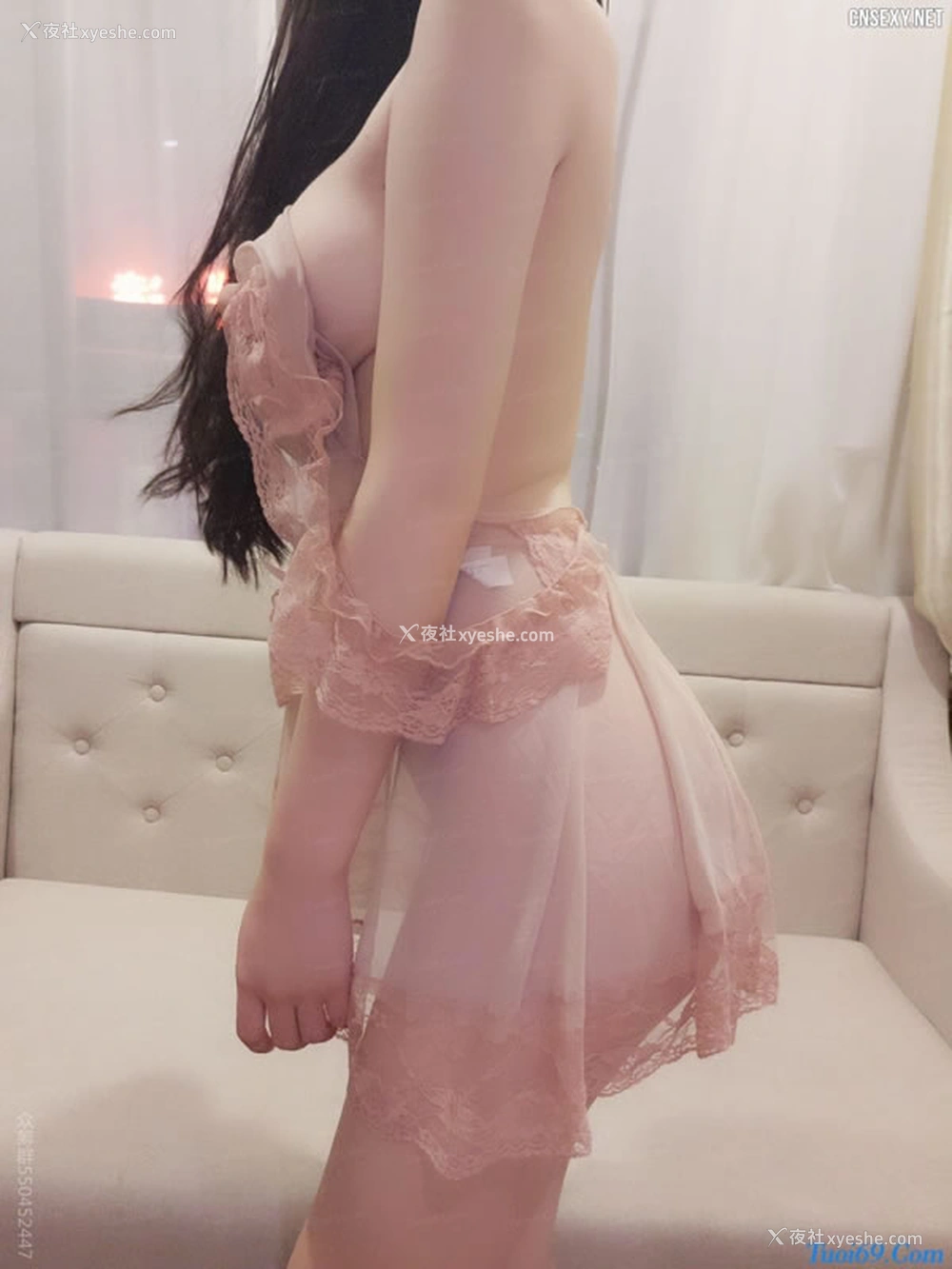 1P - 极品网络红人MM透视装无圣光露出写真