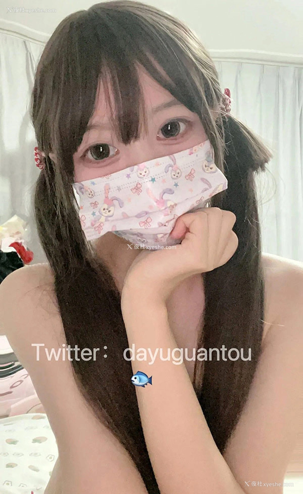 1P - 推特美女可爱小鱼罐头居家尺度私拍合集3