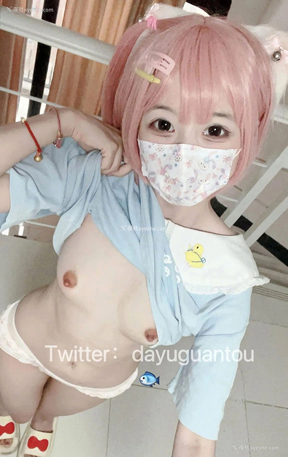 1P - 推特美女可爱小鱼罐头居家尺度私拍合集3