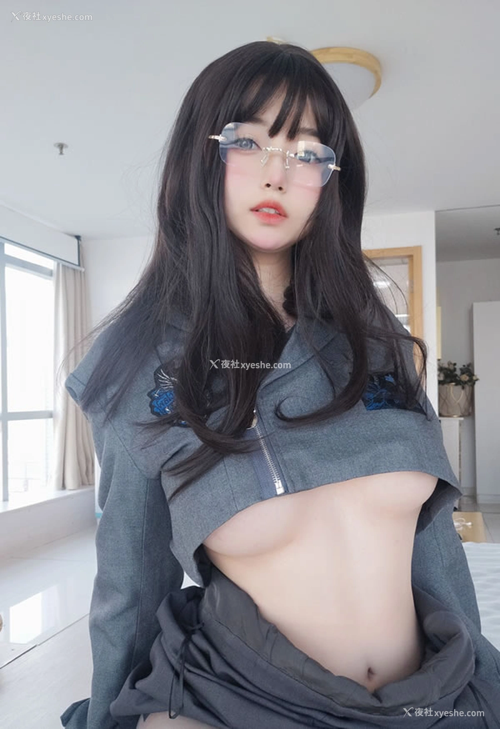1P - 网红美女A女主K – 沉默的学姐