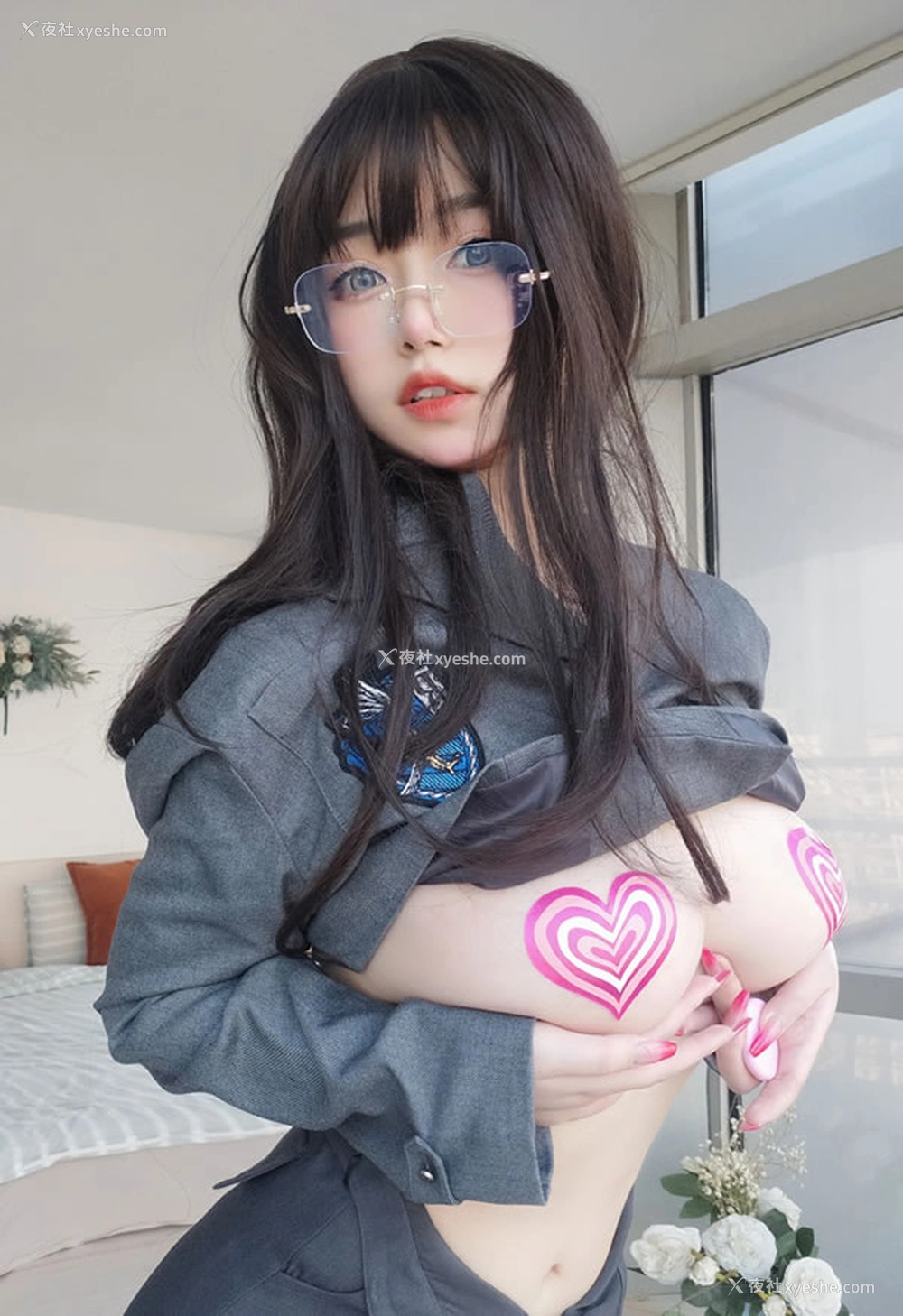1P - 网红美女A女主K – 沉默的学姐