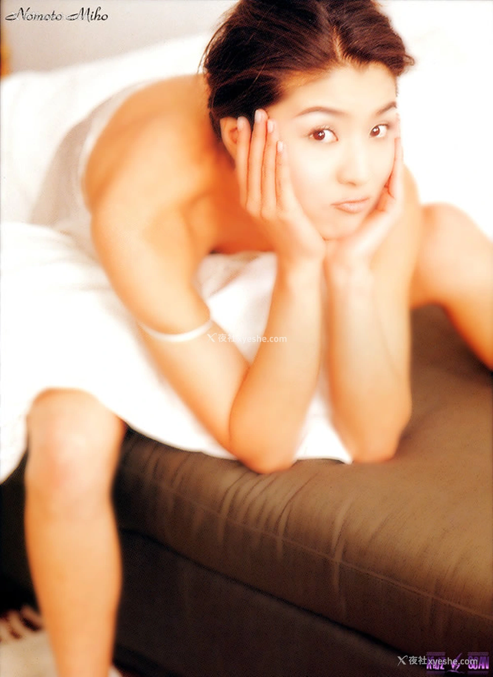 1P - 昔日美腿艳星程嘉美偷香无圣光合集