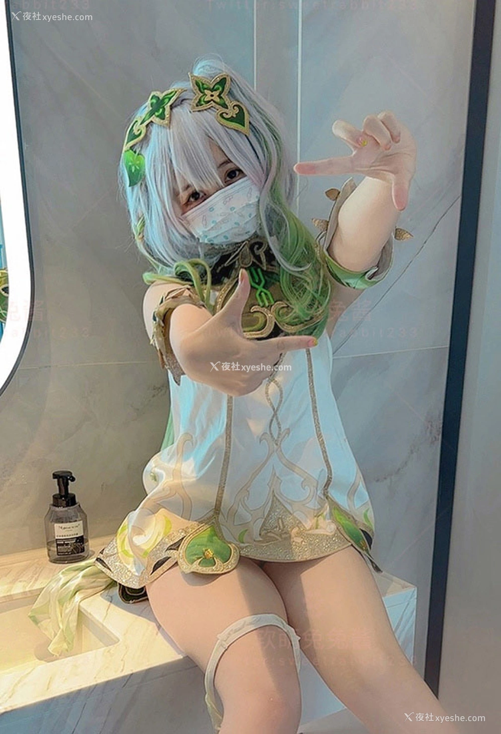 1P - 福利姬软萌兔兔酱 史莱姆草神