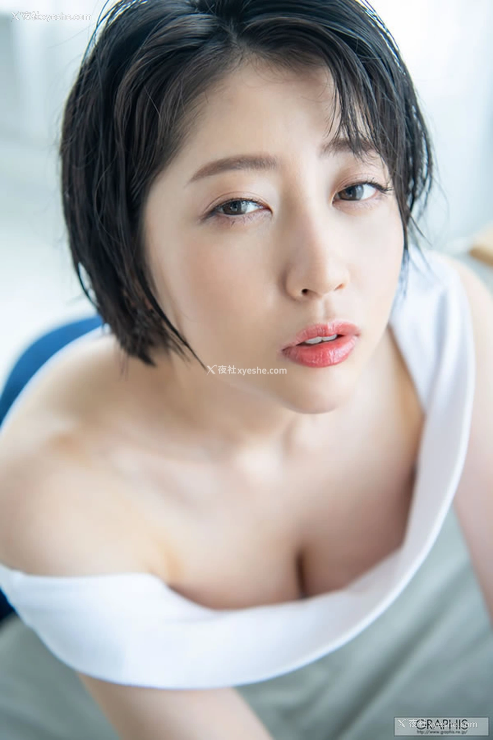 1P - Graphis新人美女夏目响丰满身材无圣光图集3