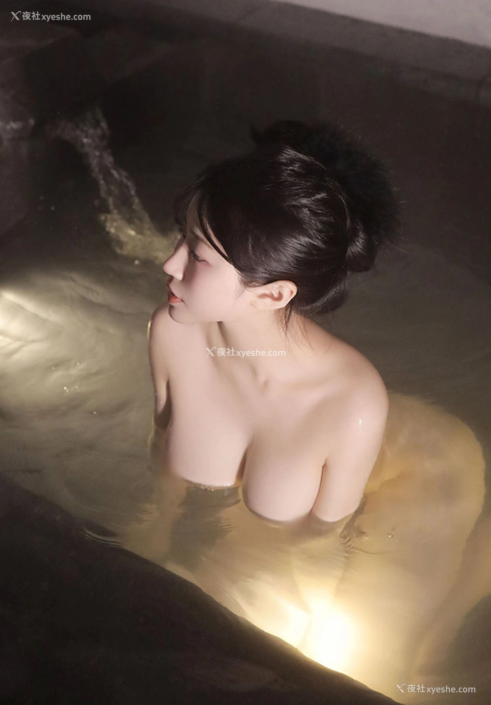 1P - 漂亮女神陈小花浴池湿身无圣光美图