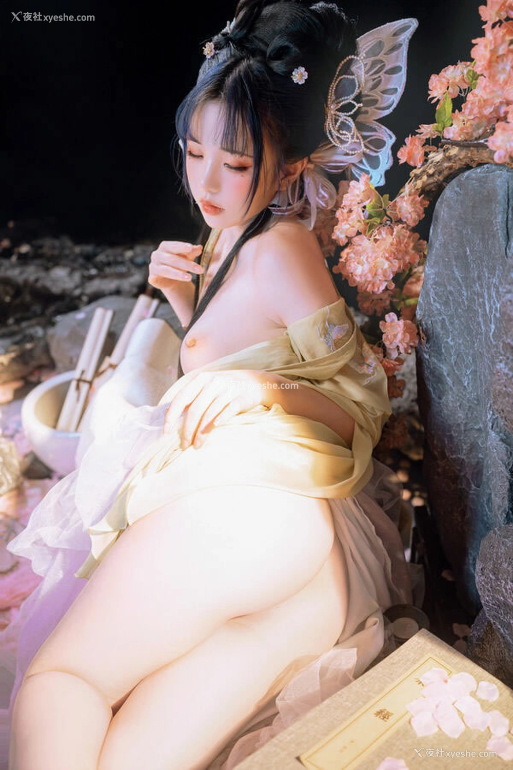 1P - 爆机少女喵小吉 – 如梦令无圣光精选图集