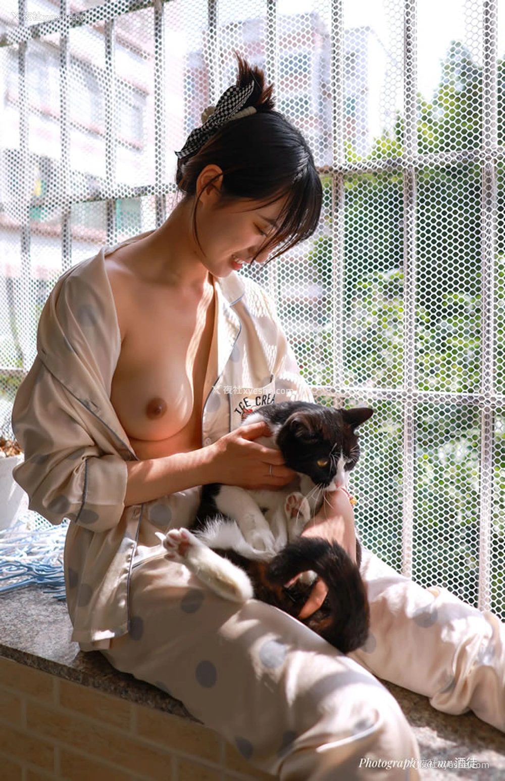 1P - 摄影师Mr.酒徒约拍各路美女无圣光合集2