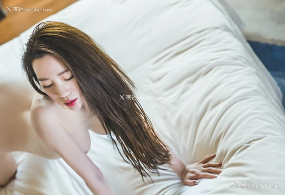 1P - 风骚御姐推女郎梦心玥大尺度无圣光写真湿身爆乳诱惑