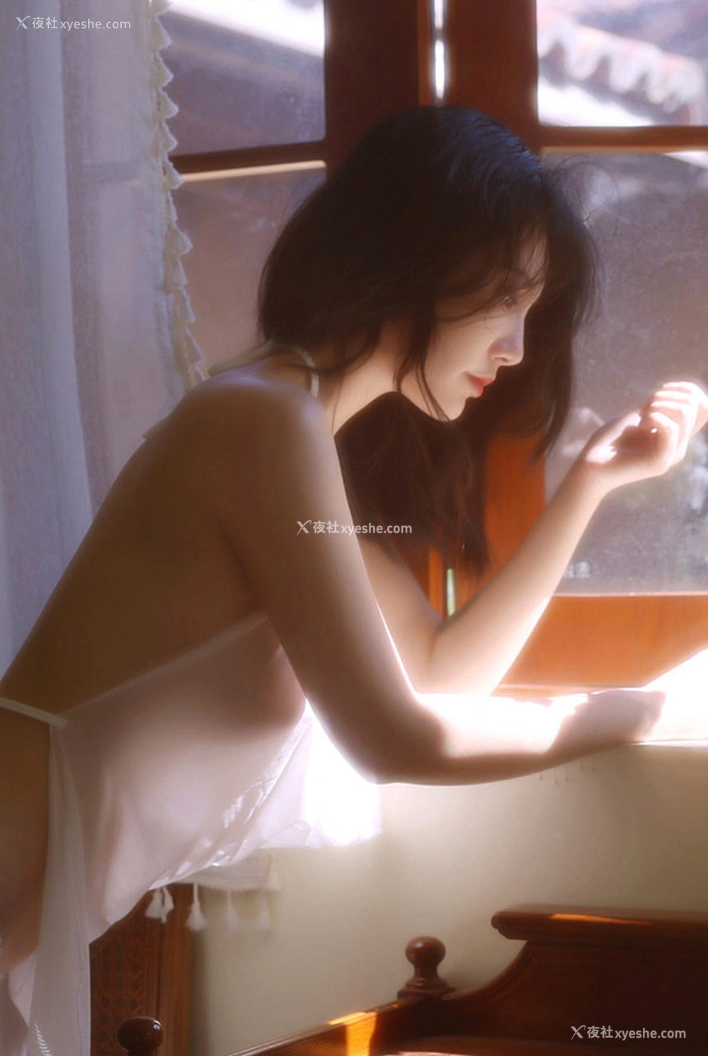 1P - 网红美女桃良阿宅 椿也薄纱朦胧诱惑