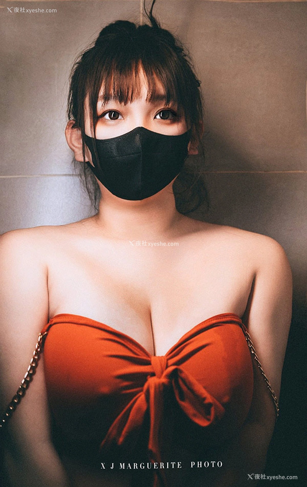 1P - 巨乳抖m福利姬@甜八十三 尺度私拍合集4