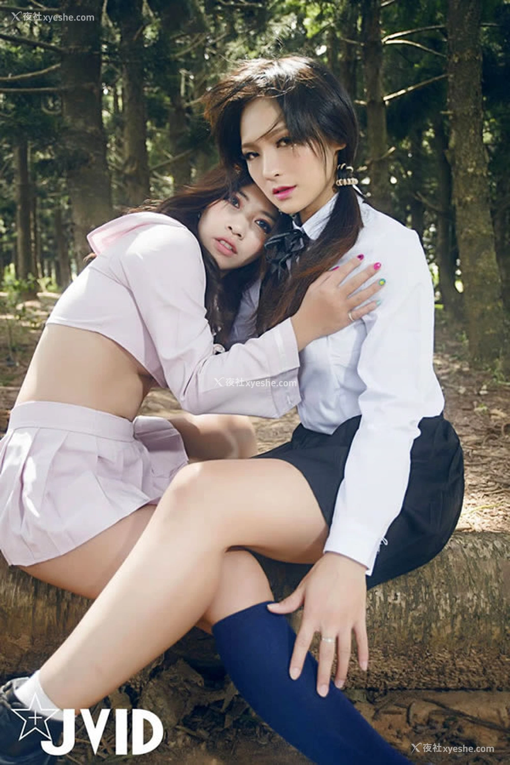 1P - JVID写真素人志女女恋-小树林无圣光套图