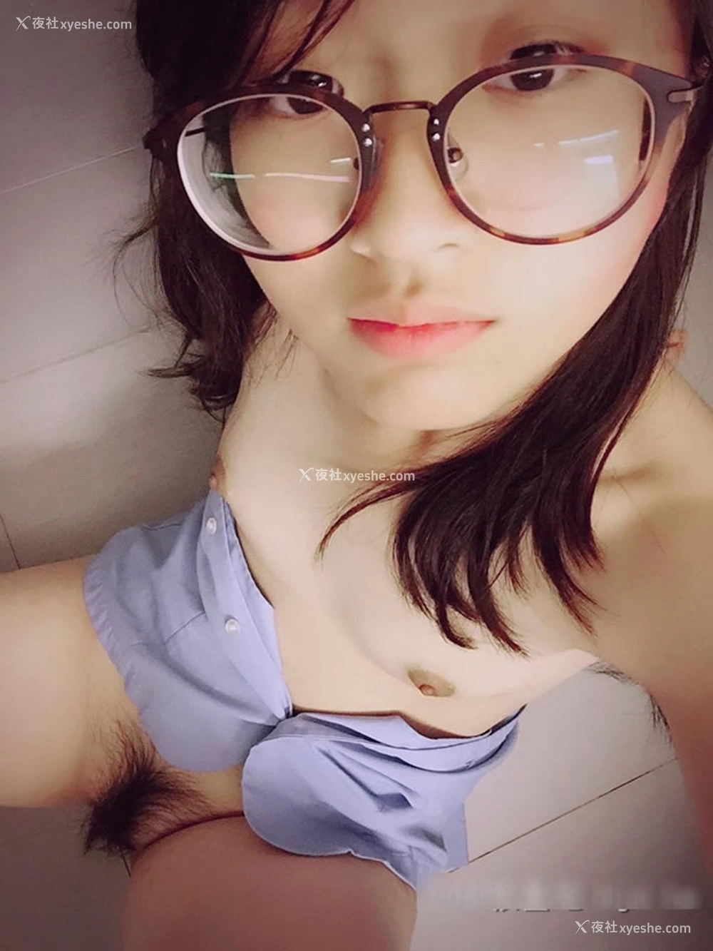 1P - 可爱小美女自拍无圣光人体合辑5