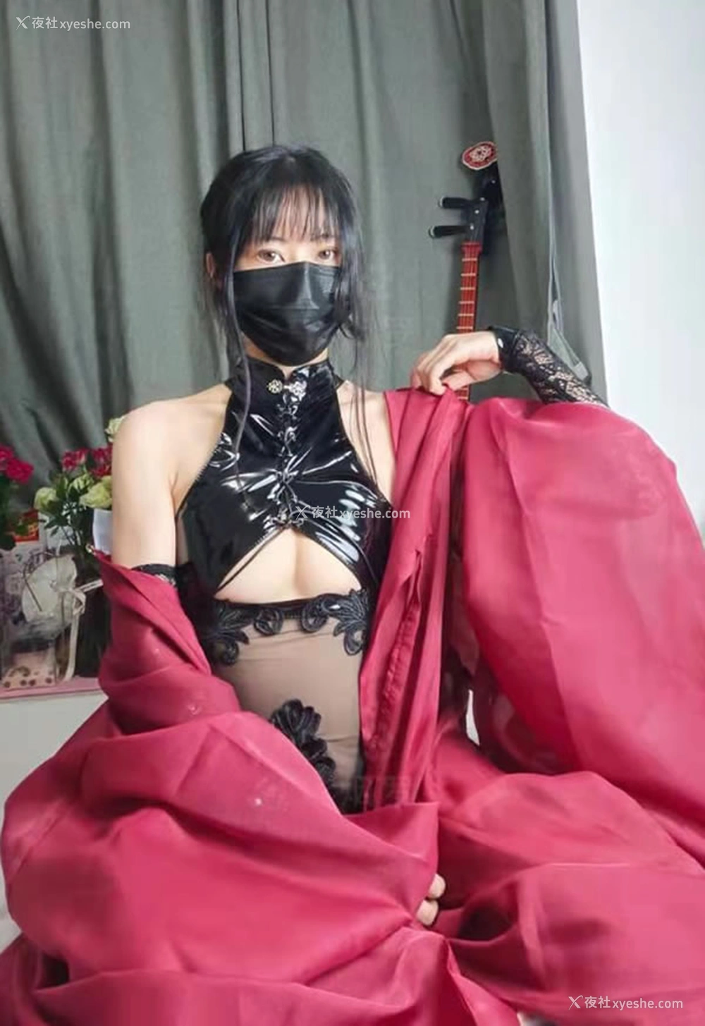 1P - 福利姬@烟罗尺度私拍视图合集