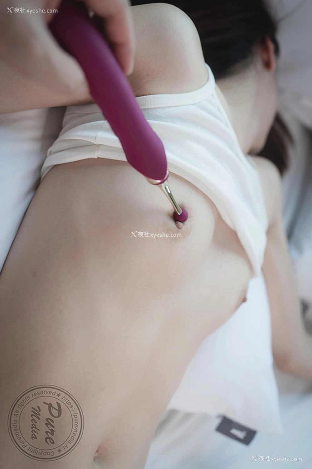 1P - 酒店内被SM扣链的美女Hina等你来解救