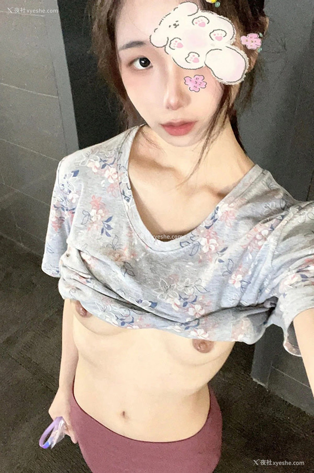 1P - 推特美女果冻小姐的居家自拍人体秀3