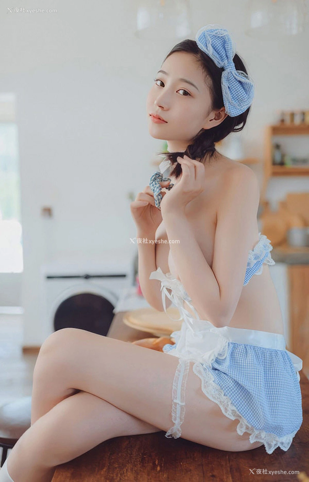 1P - 极品女神年年 厨娘无圣光唯美图集