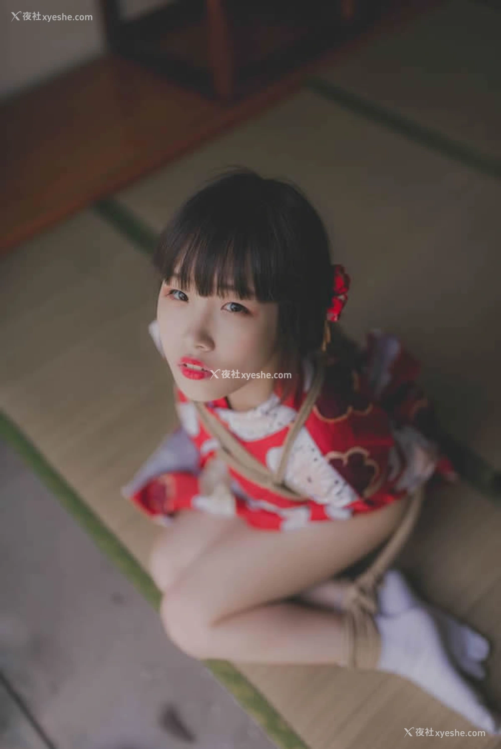 1P - 极品柚木之和服MM无圣光SM捆绑大胆人体艺术套图写真