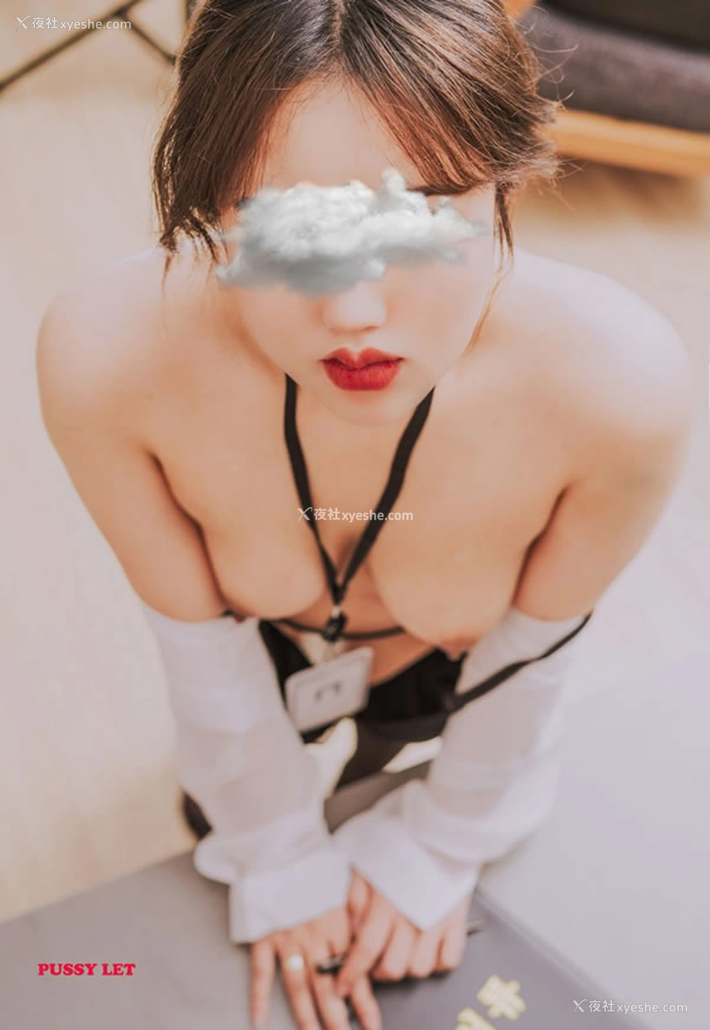 1P - 丰腴OL美女姐姐无圣光写真下班生活多姿多彩