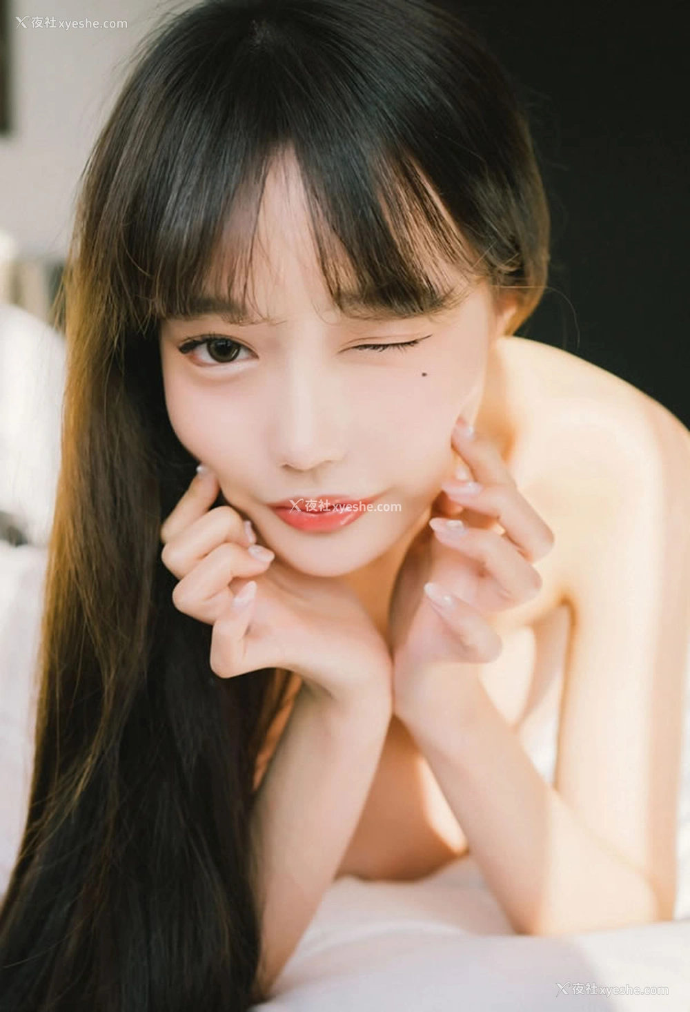 1P - 美女Jucy黑色蕾丝情趣衣无圣光图集