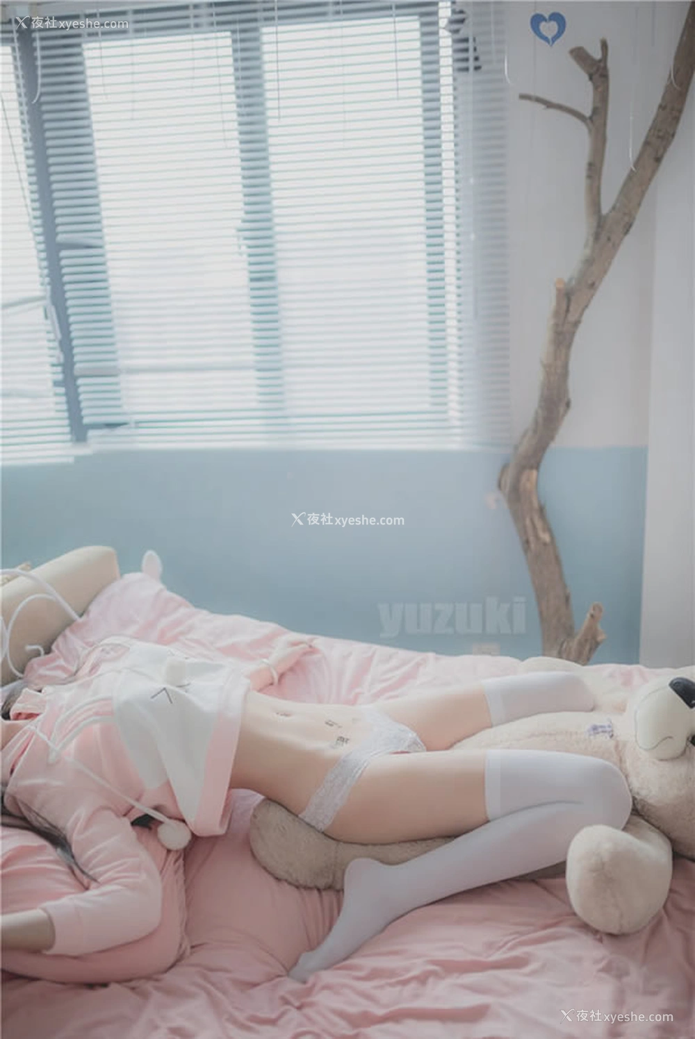 1P - 极品柚木YUZUKI写真之TS转换者无圣光人体套图写真