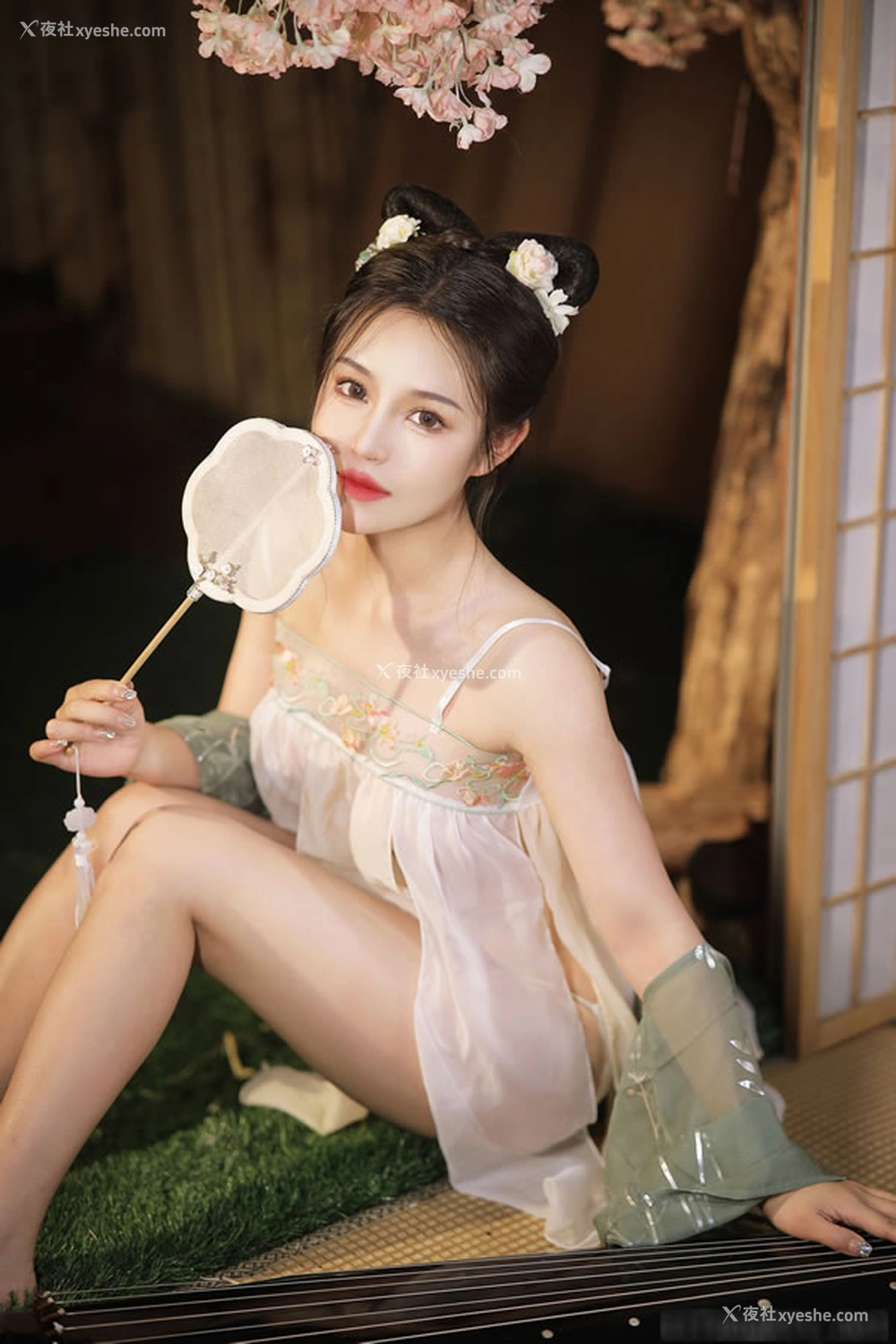 1P - 福利姬桃暖酱古风仕女妖娆怀玉