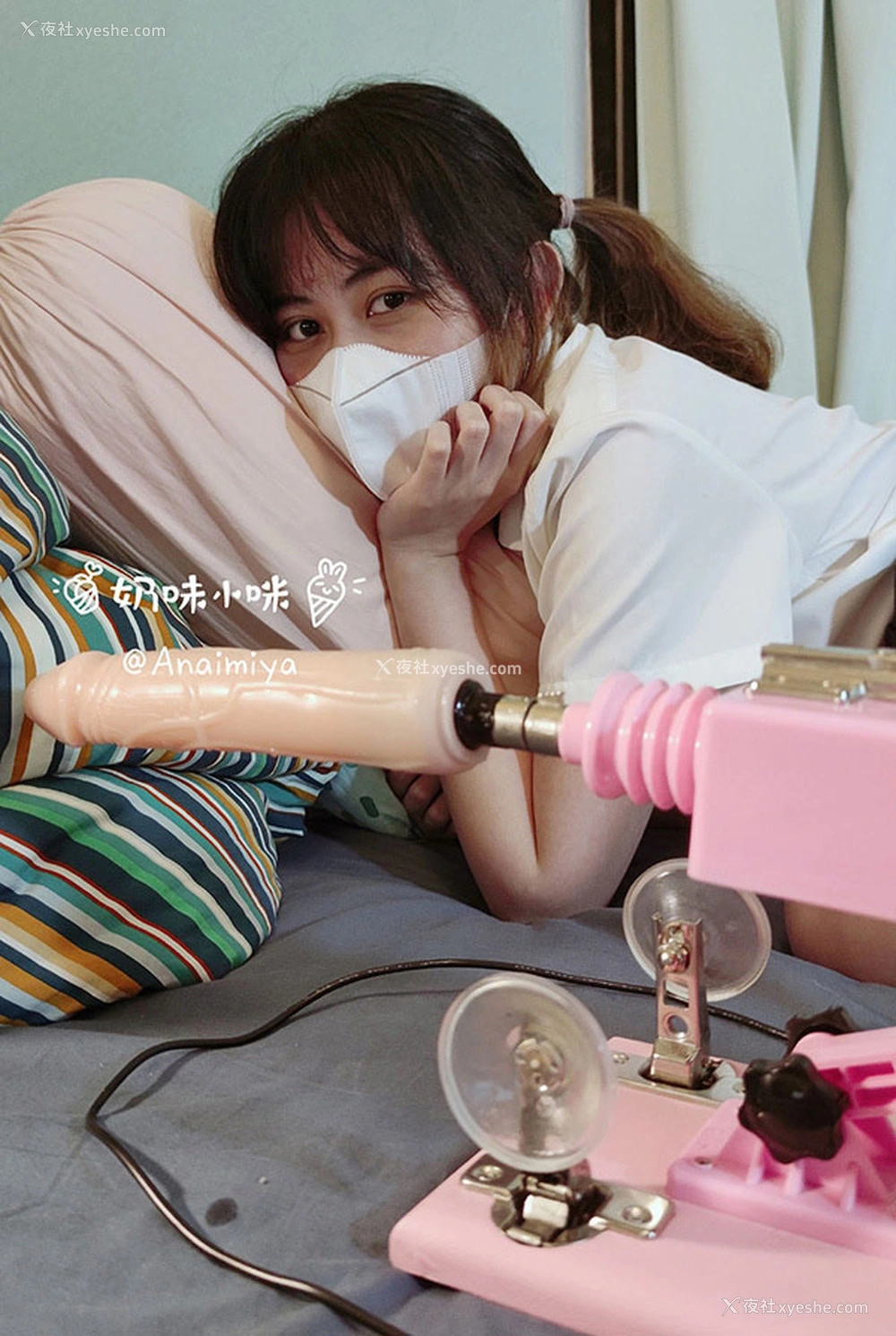 1P - 福利姬奶咪白衣制服JK 可爱爆乳妹子尺度图
