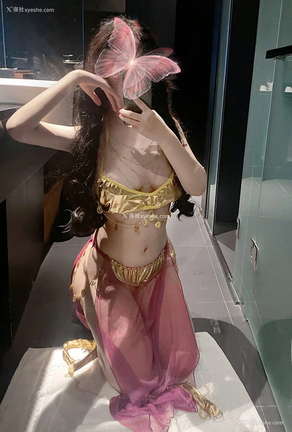 1P - 粉嫩福利姬呆呆酱居家无圣光尺度合集